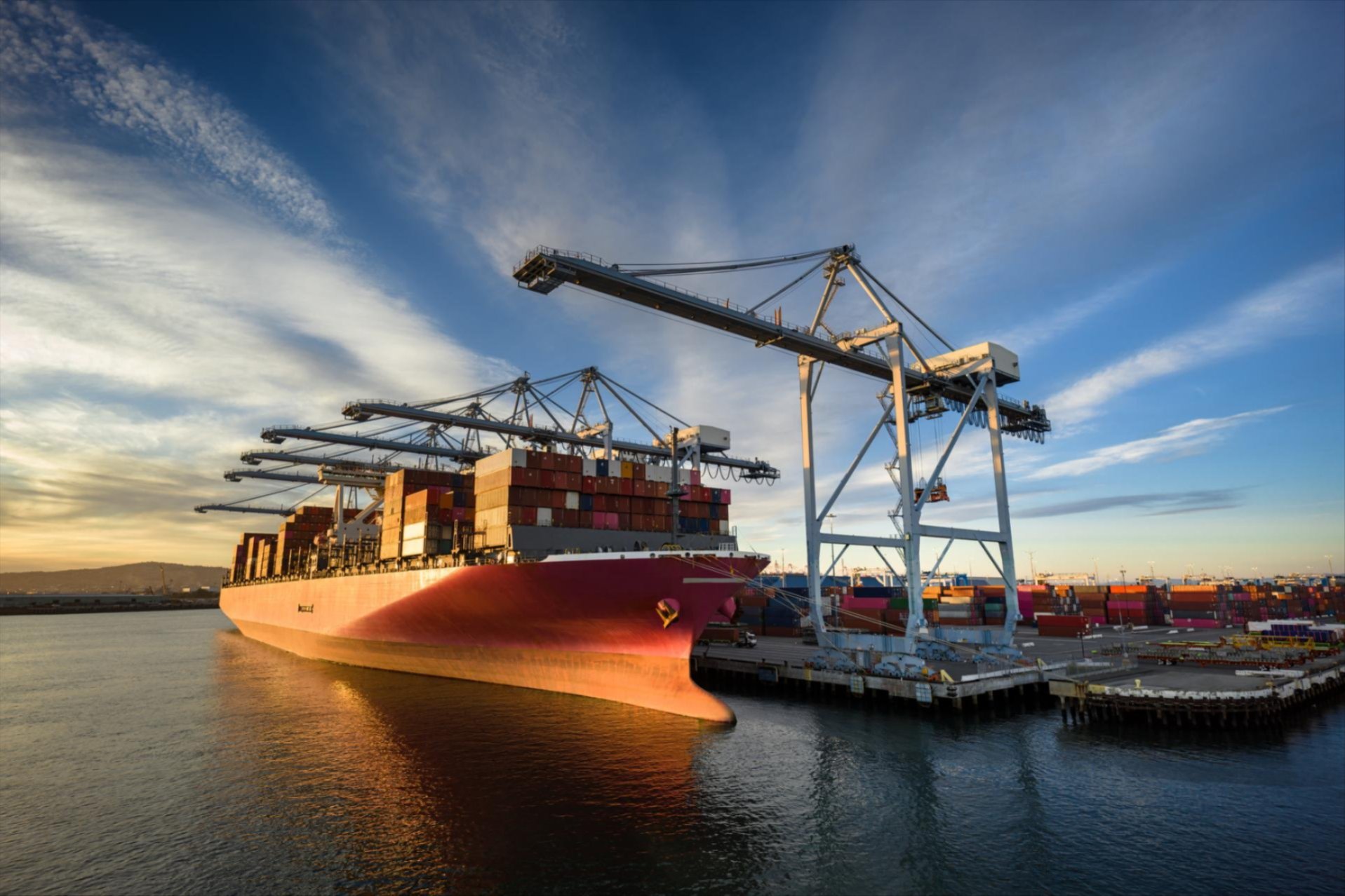Lecex - Tarifa de 50% dos EUA ameaça bilhões em exportações brasileiras